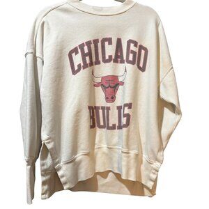 Abercrombie & Fitch Chicago Bulls Sweatshirt - Size M